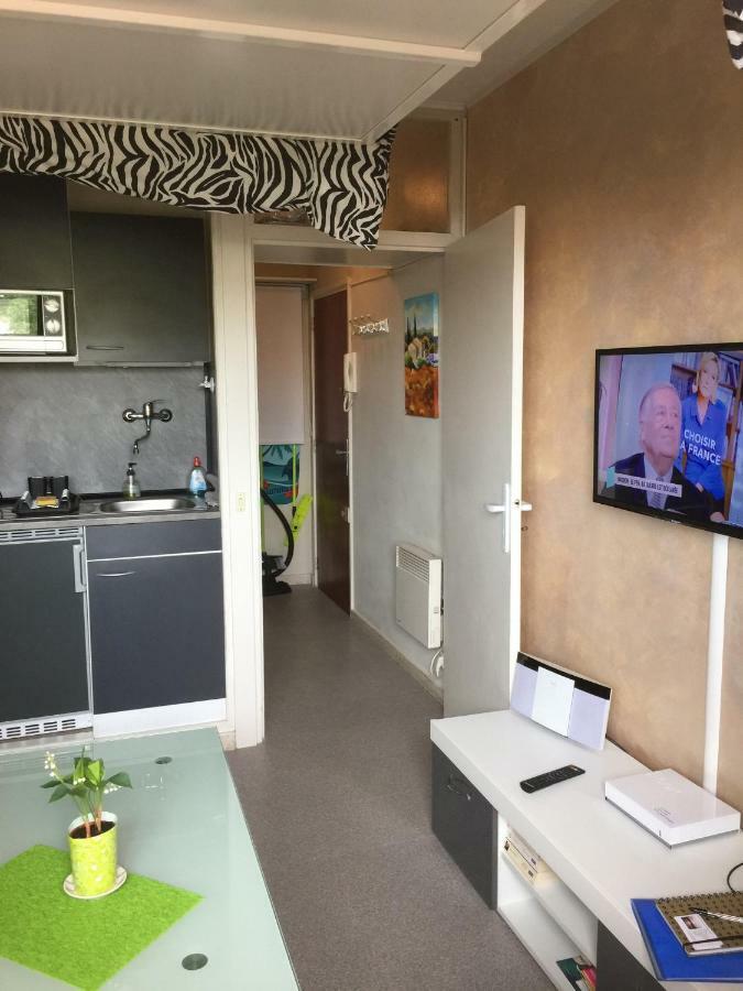 Frejus Studio Bagian luar foto